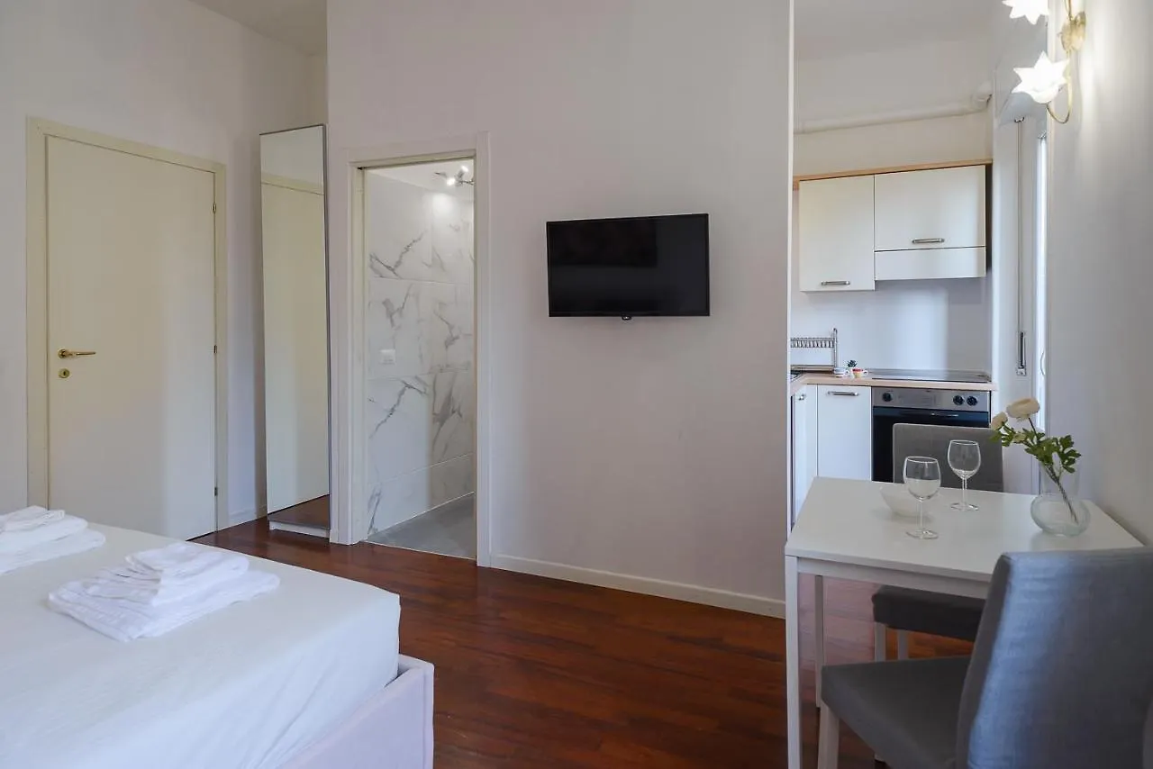 Milanoverse Junior Apartment Holiday home Milan